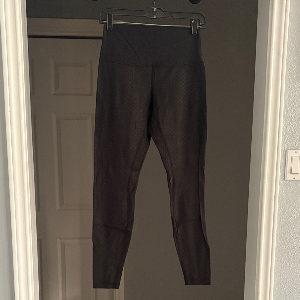 Black Lululemon Align High-Waisted Leggings